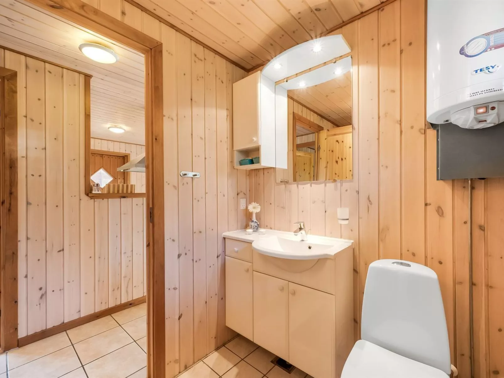 "Engeline" - 300m to the fjord-Binnen