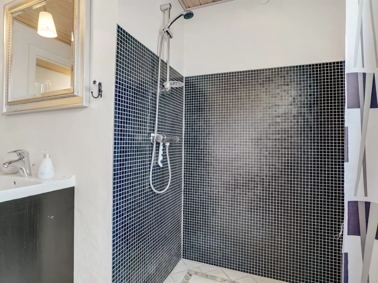 "Swipdagh" - 600m from the sea-Binnen