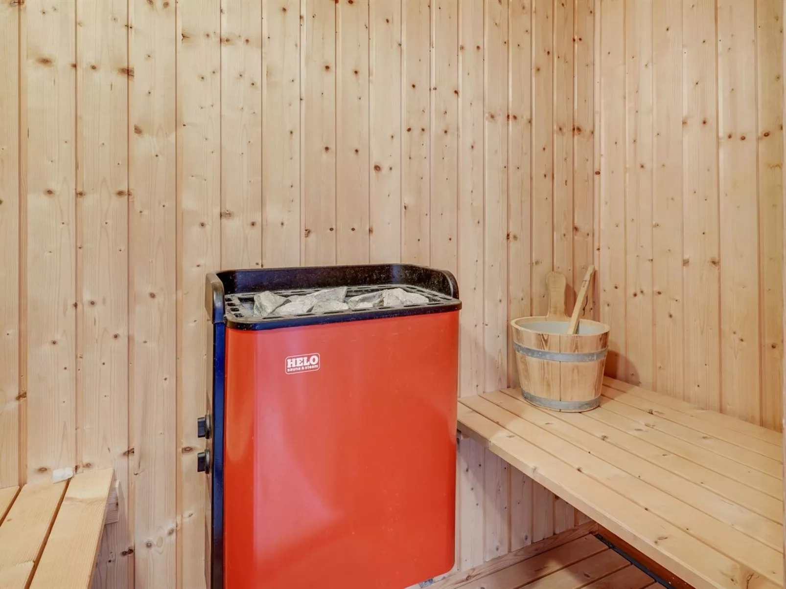 "Susse" - 400m to the fjord-Binnen