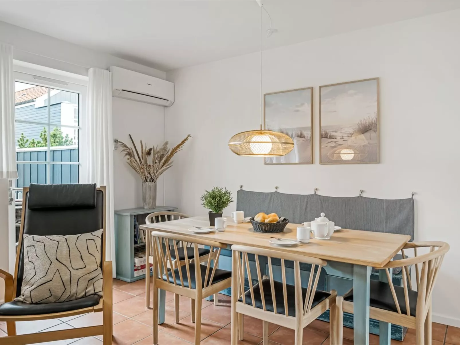 "Sote" - 1.2km from the sea-Binnen