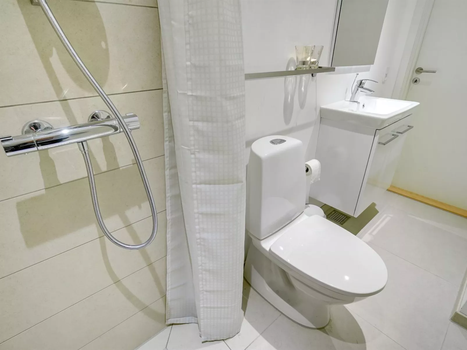 "Claudette" - 1km from the sea-Binnen