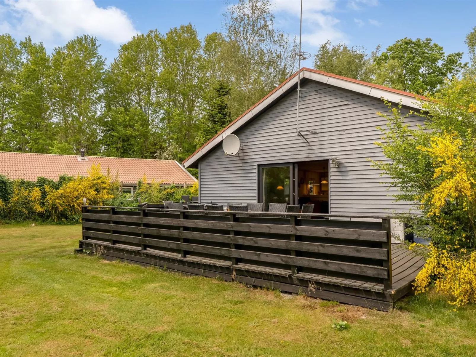 "Anine" - 200m to the fjord-Buiten