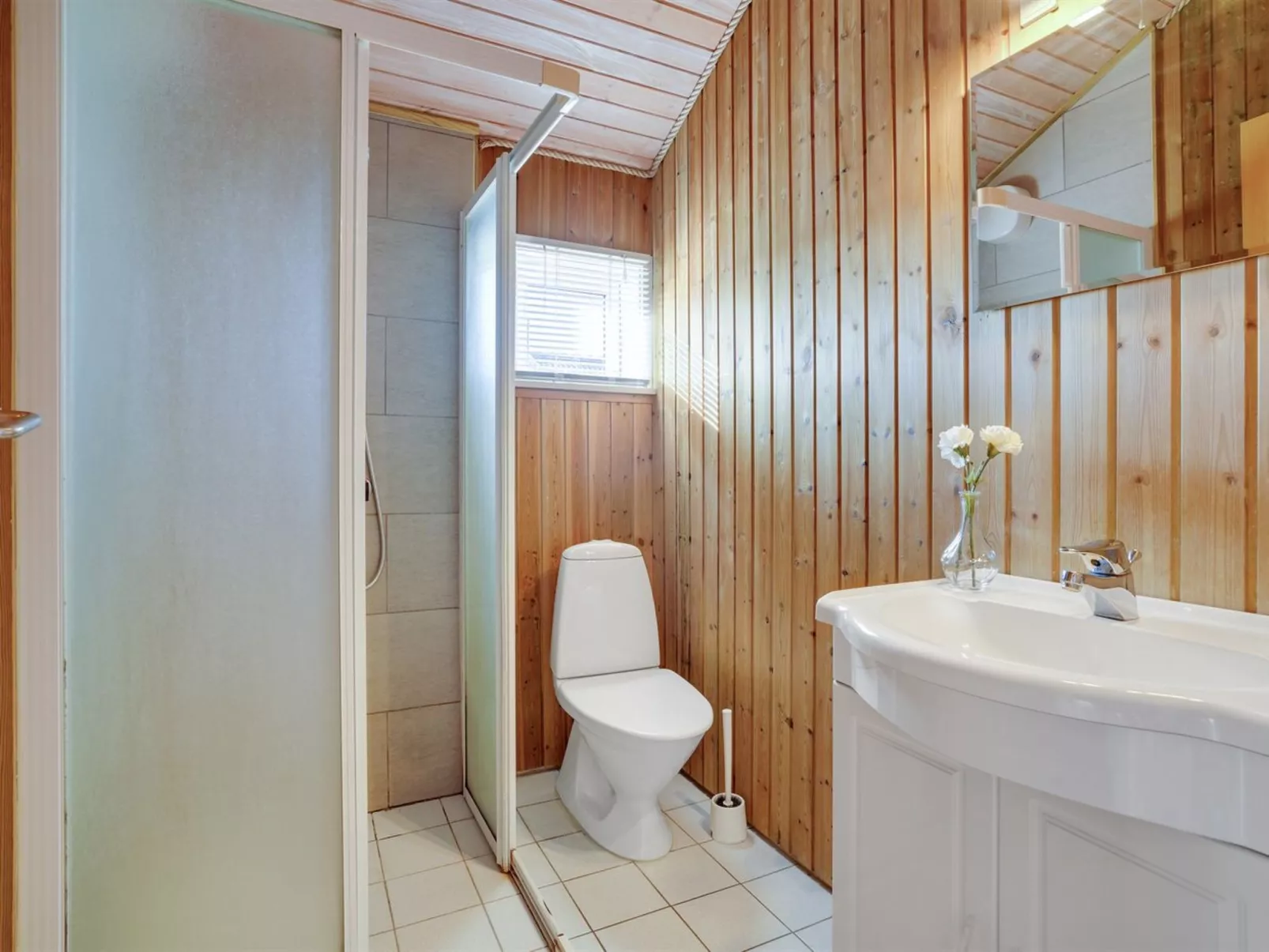 "Dunya" - 400m from the sea-Binnen