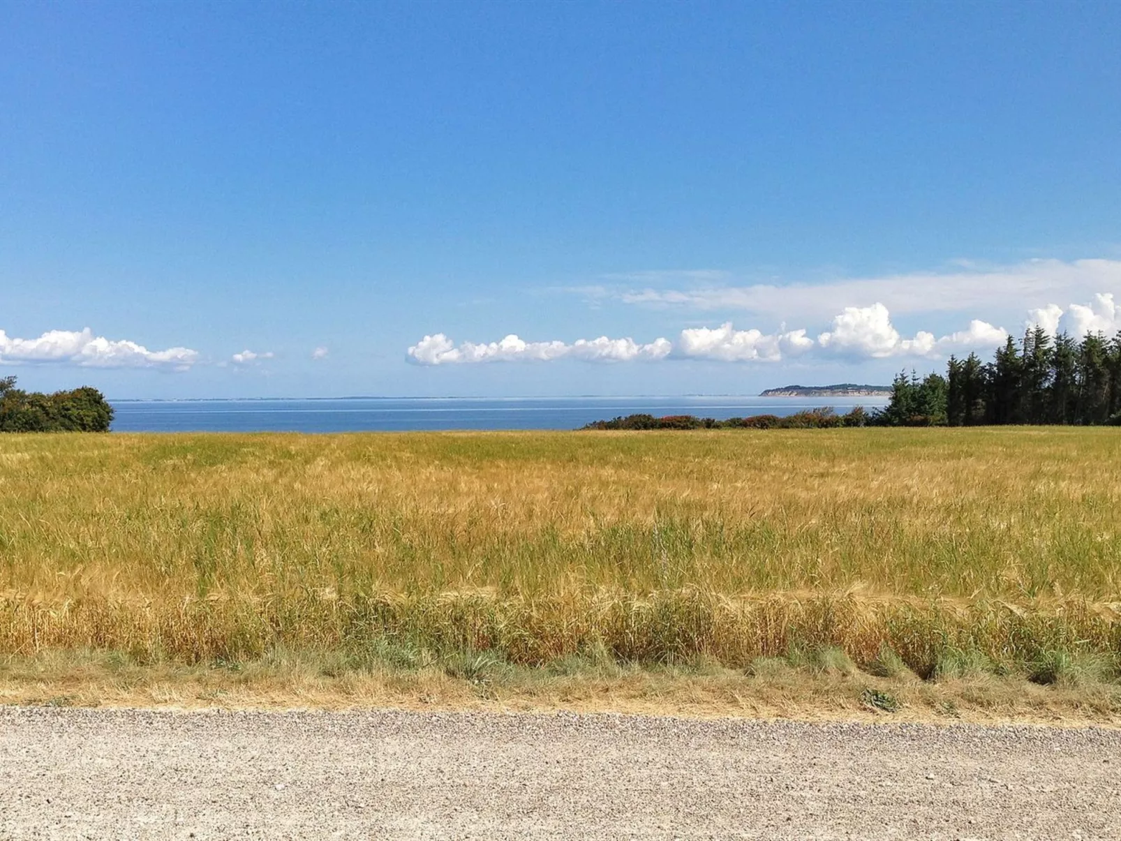 "Kaleva" - 200m to the fjord-Buiten