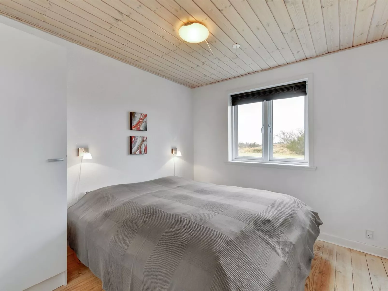 "Karmen" - 300m to the fjord-Binnen