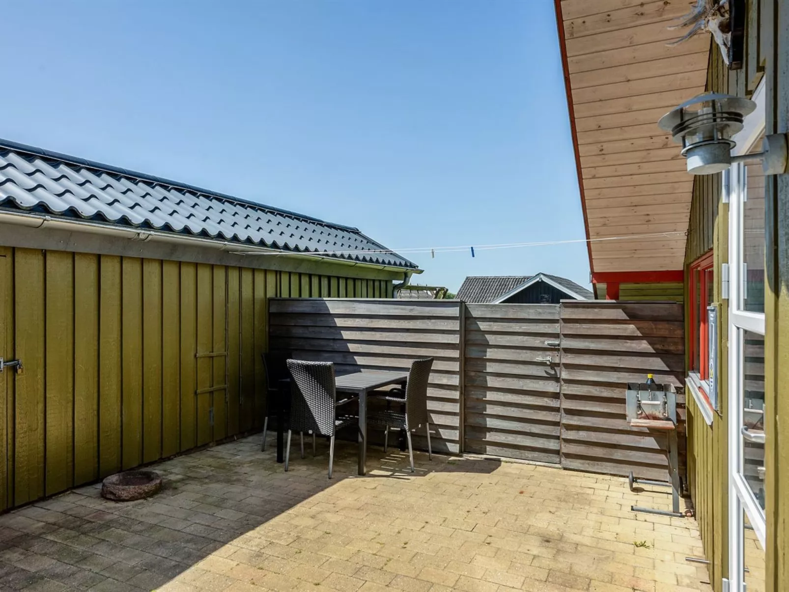 "Ofelia" - 500m to the fjord-Buiten