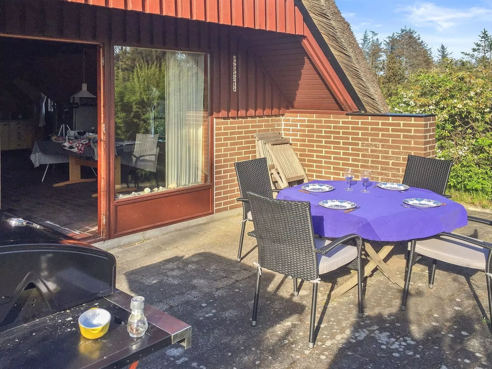 "Ilva" - 300m to the fjord-Buiten