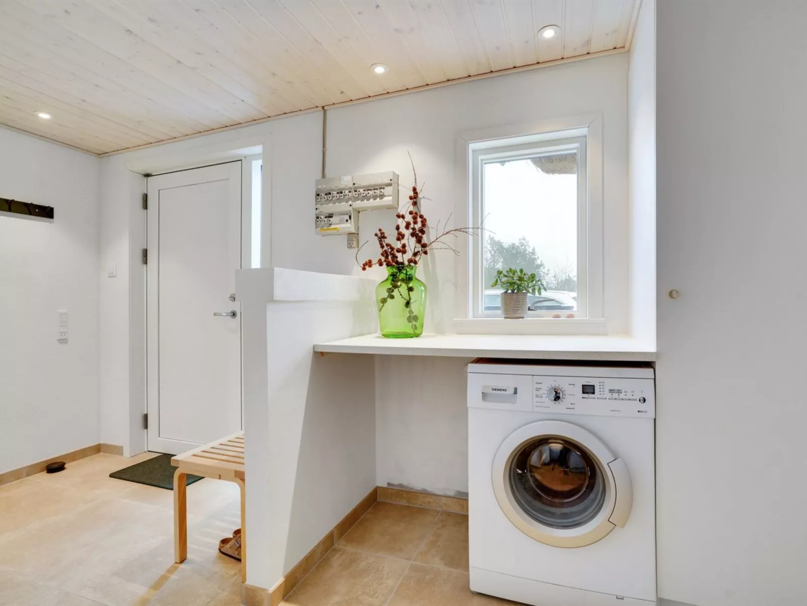 "Reiko" - 1.5km from the sea-Binnen