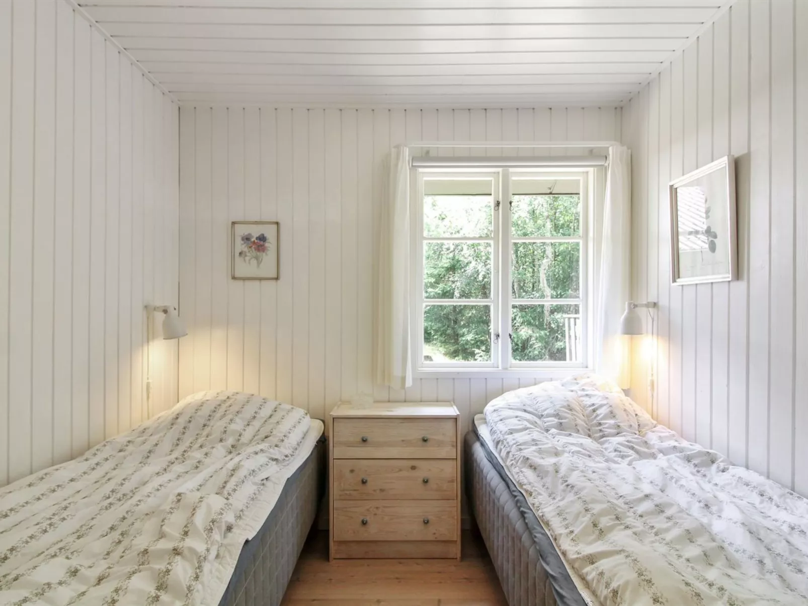 "Gustav" - 250m from the sea-Binnen