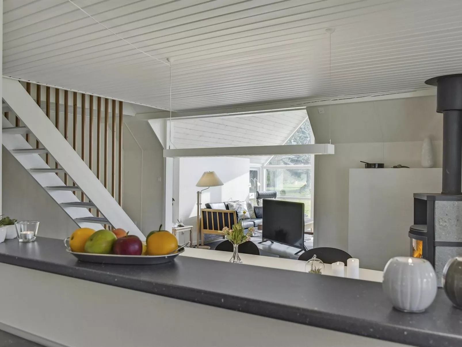 "Alard" - 300m to the fjord-Binnen