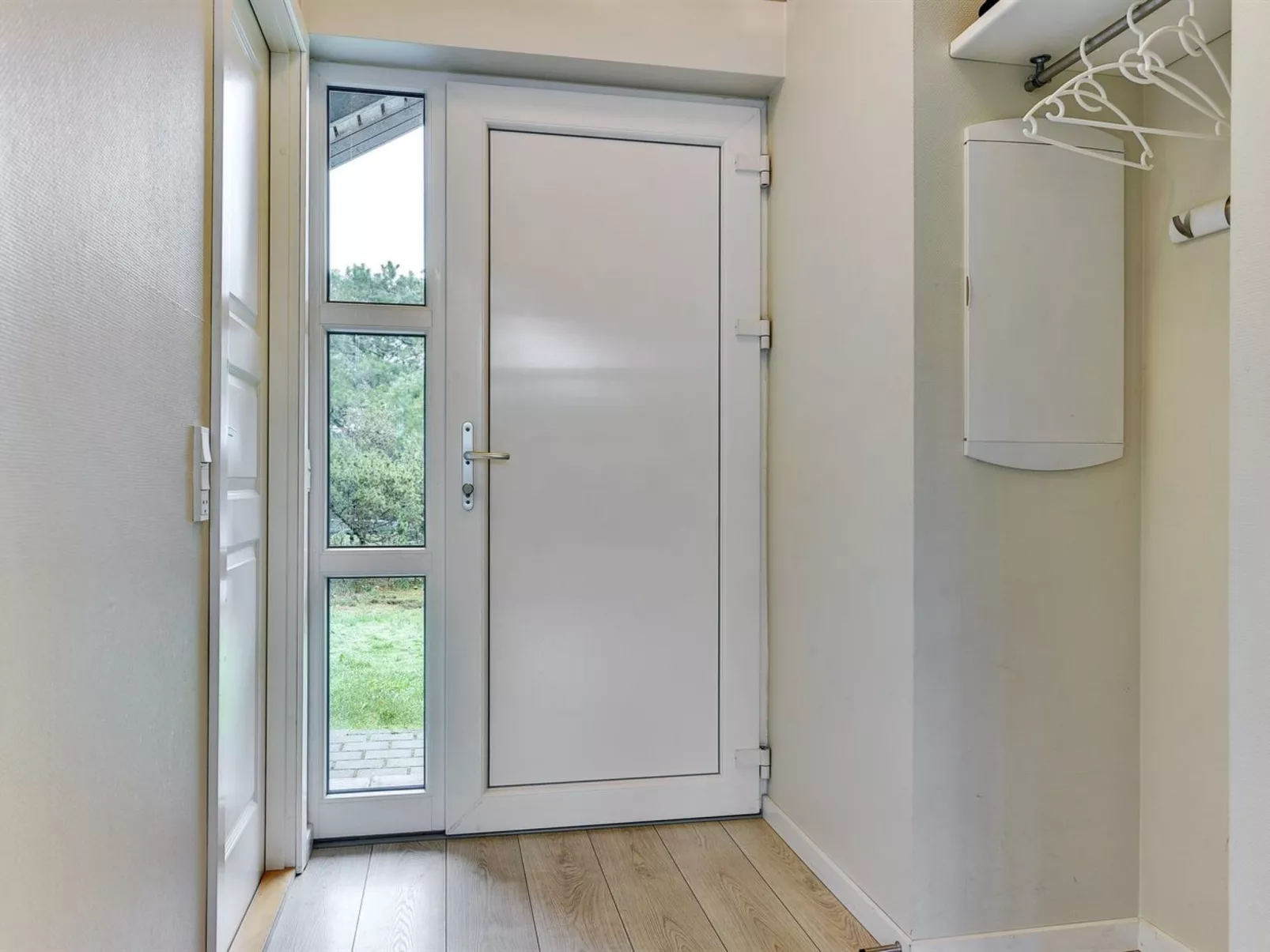 "Anethe" - 100m to the fjord-Binnen