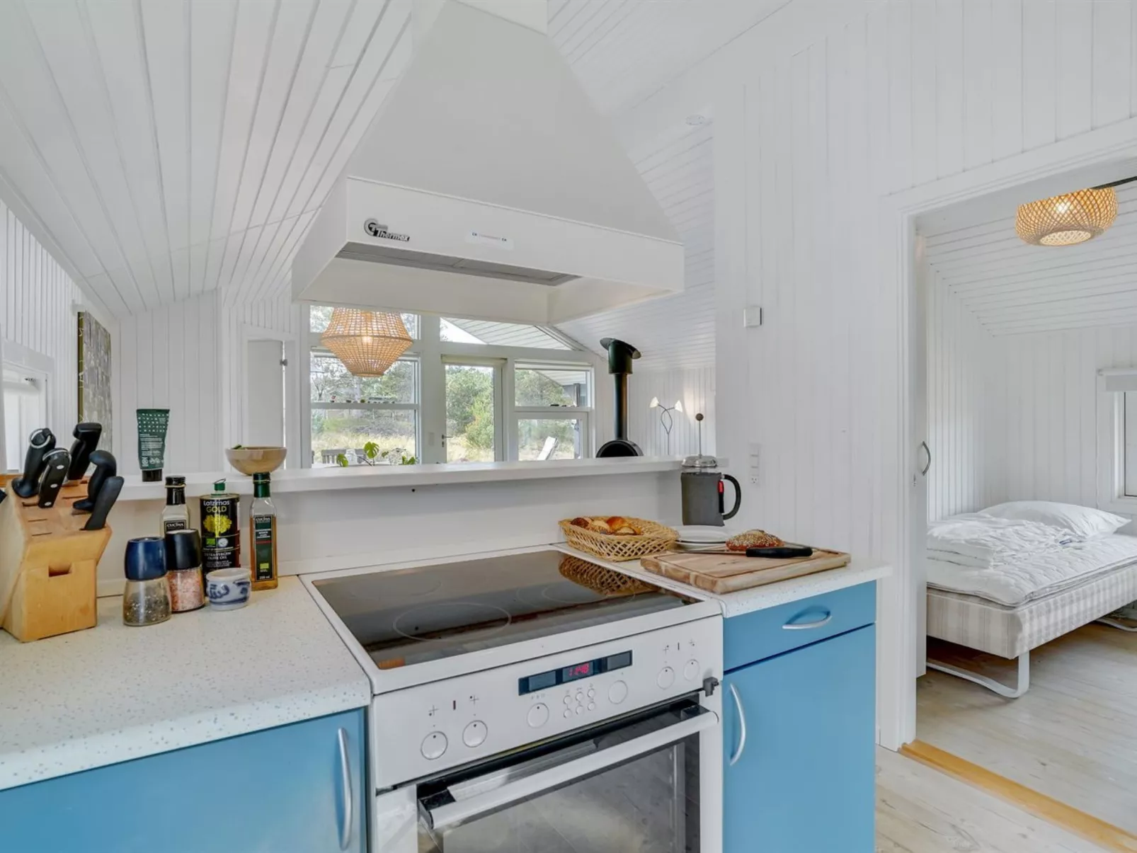 "Lisbeth" - 400m from the sea-Binnen