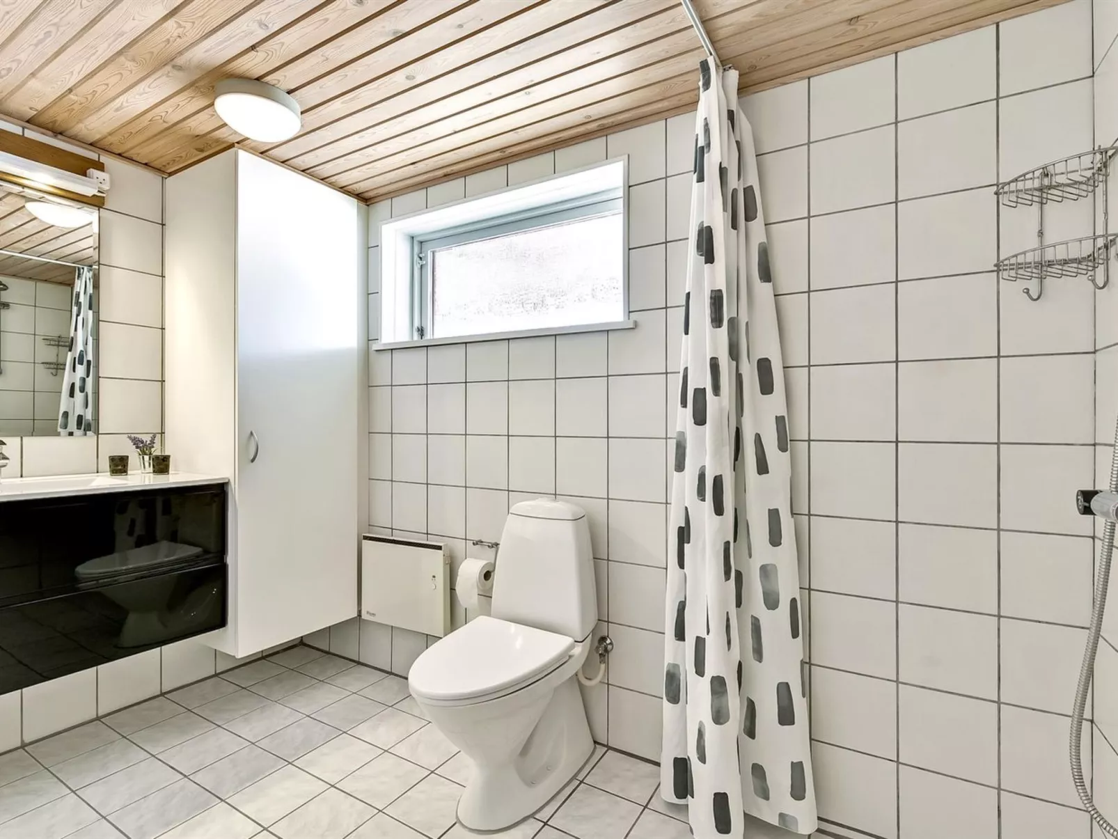 "Eldar" - 5m from the sea-Binnen