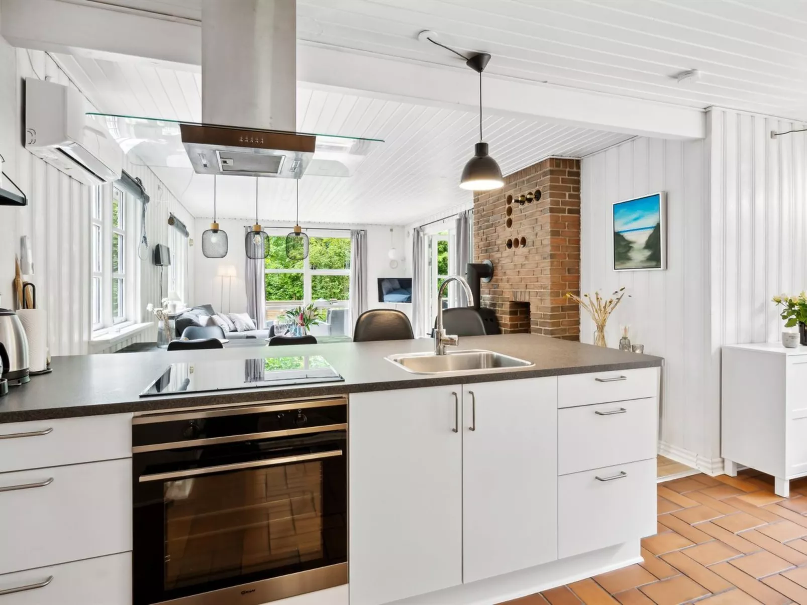 "Helghi" - 30km from the sea-Binnen