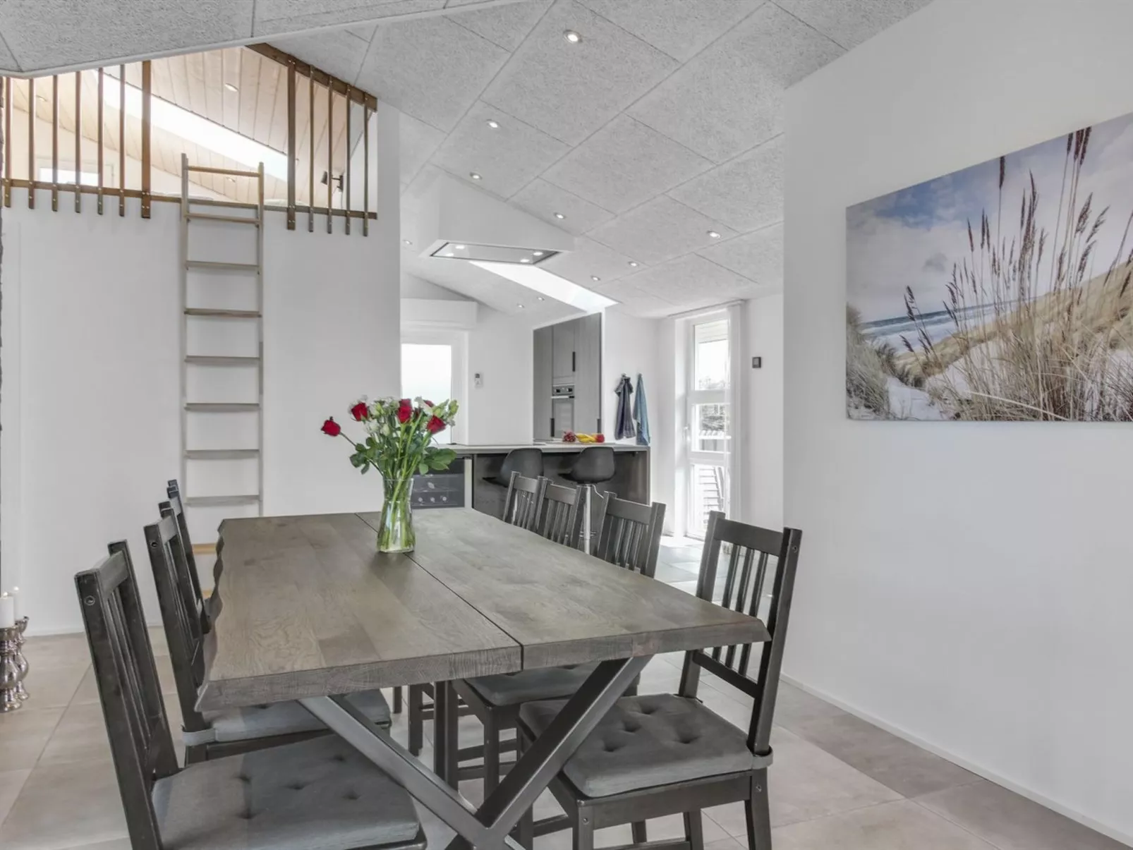 "Hroswitha" - 100m from the sea-Binnen