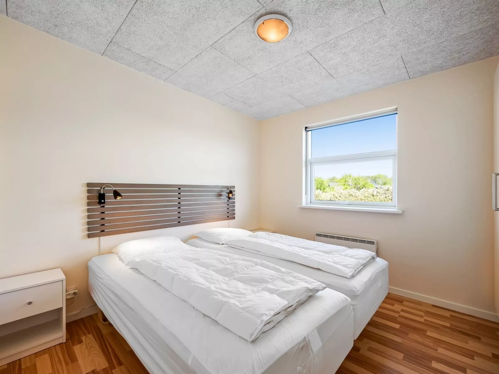 "Hedevig" - 800m to the fjord-Binnen