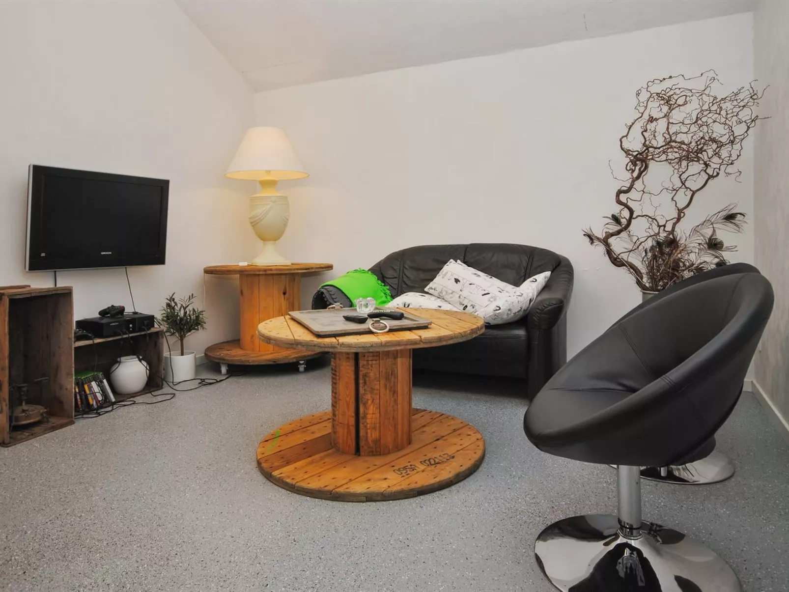 "Millie" - 3km to the fjord-Binnen