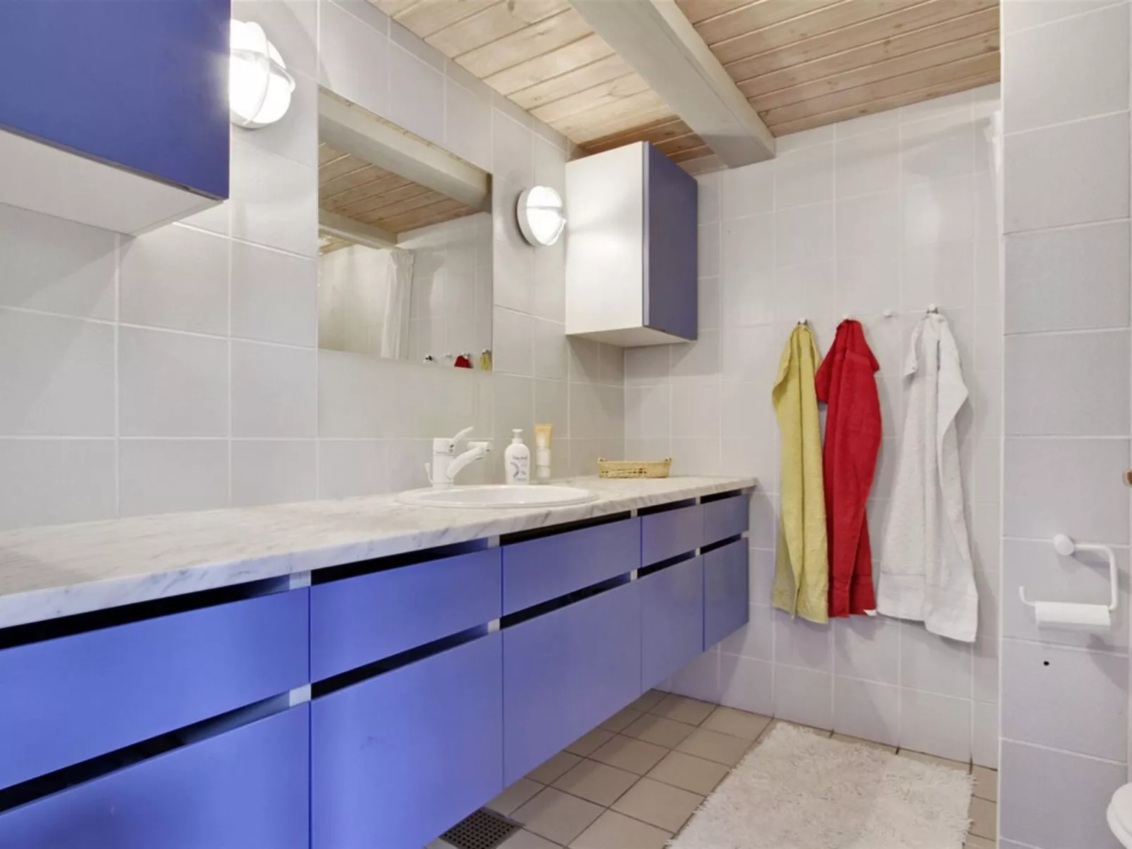 "Pauliina" - 10m to the fjord-Binnen