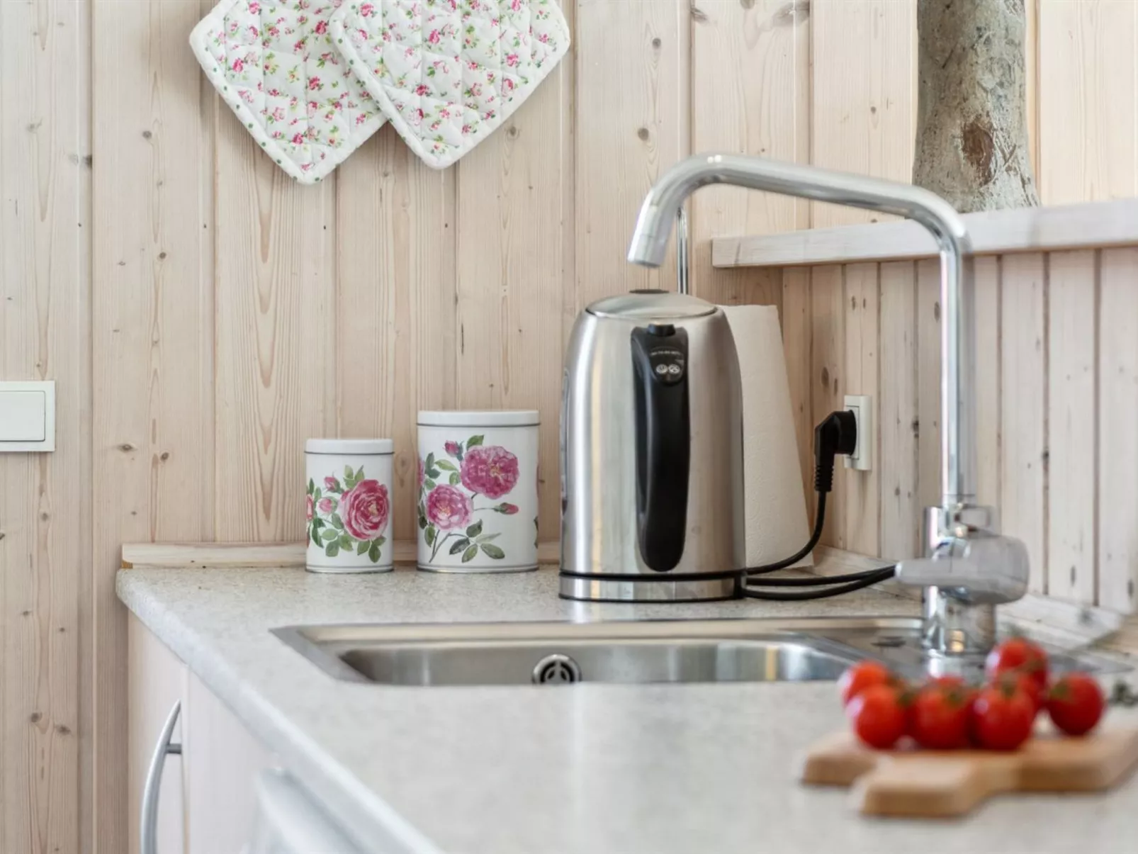 "Blondine" - 1.4km from the sea-Binnen