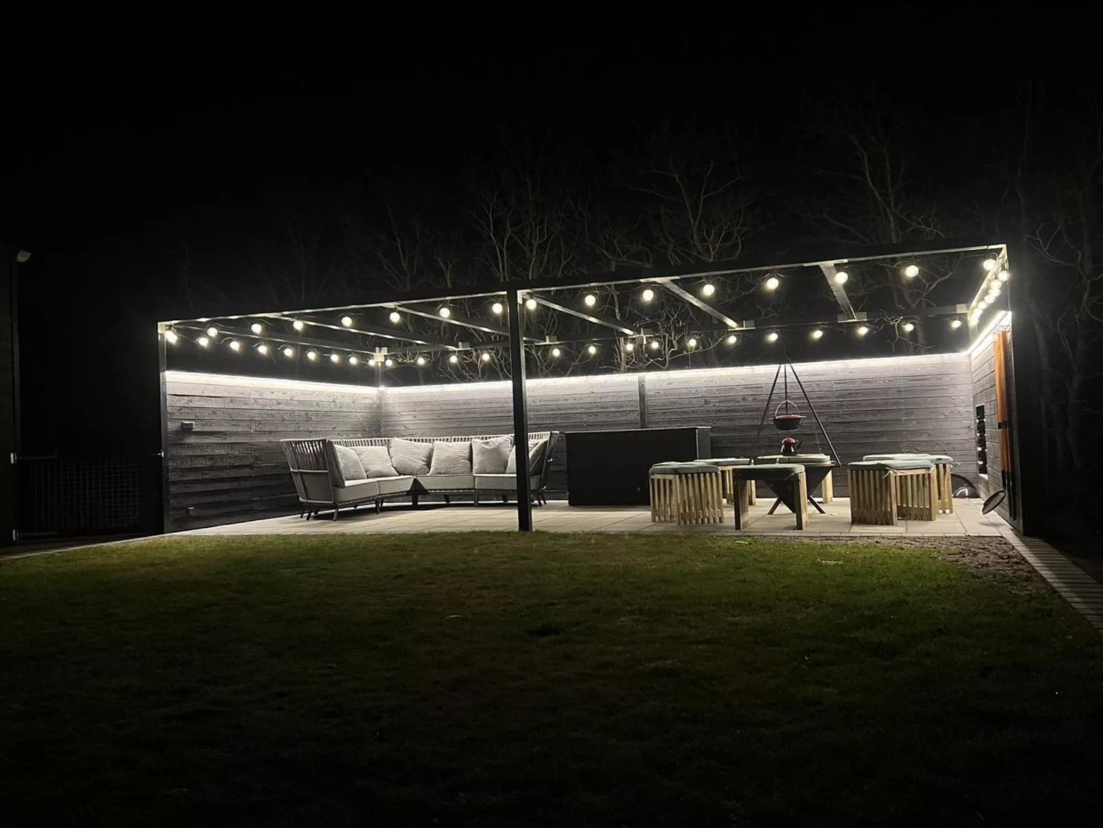 "Tinella" - 250m to the fjord-Buiten