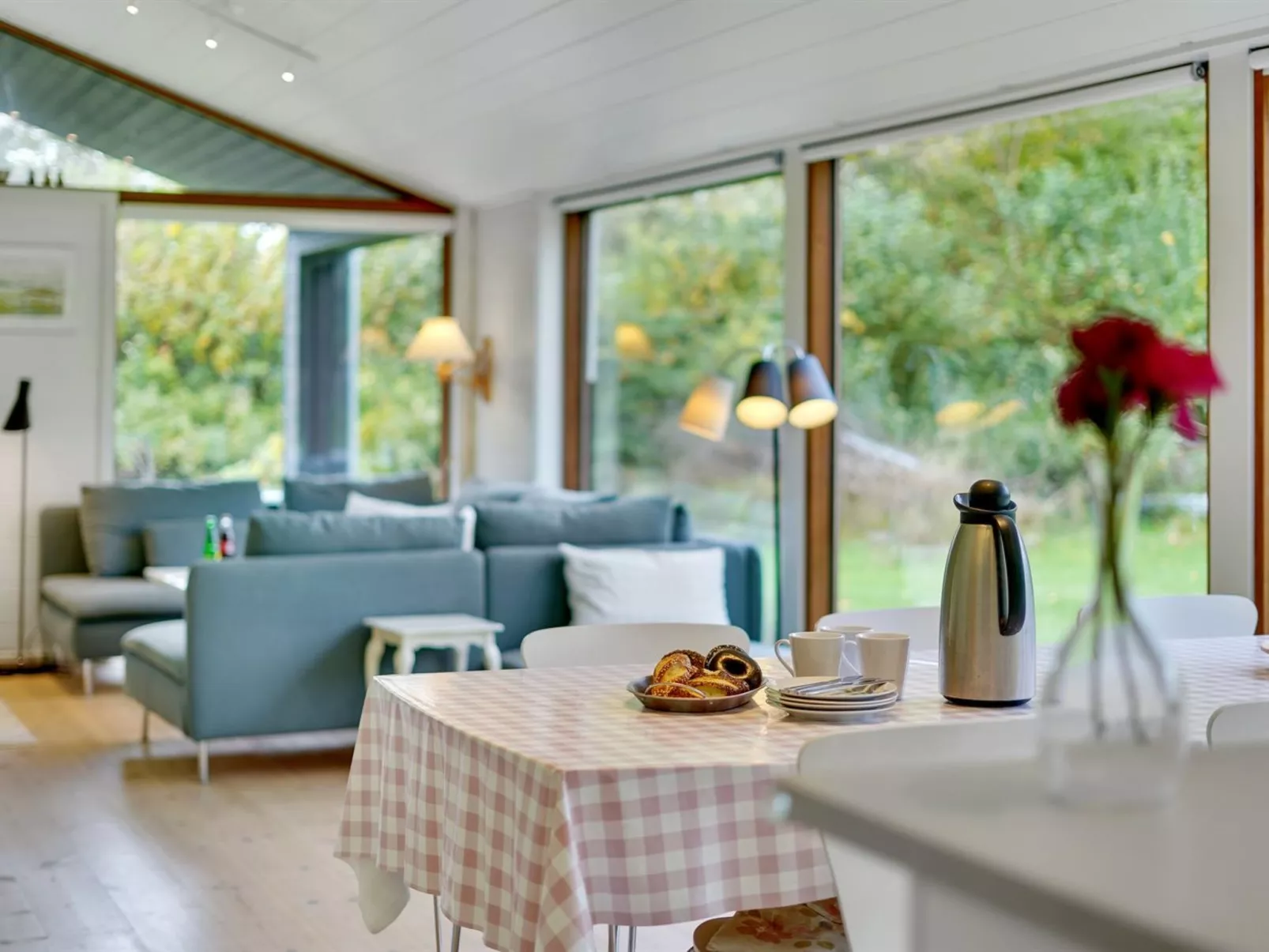 "Aino" - 1km from the sea-Binnen