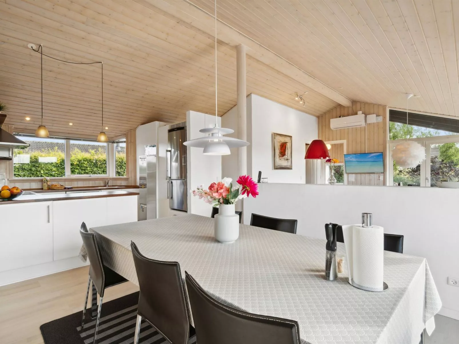 "Miriam" - 400m from the sea-Binnen