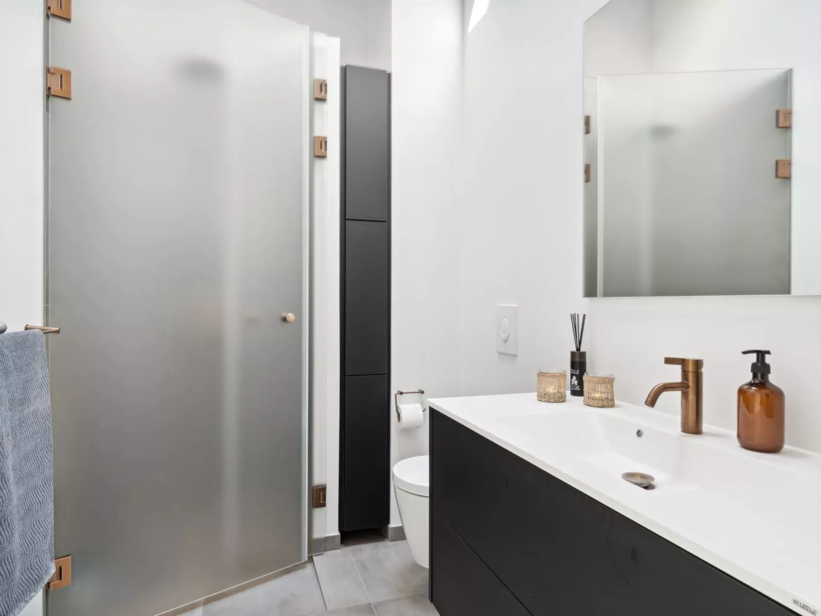 "Anemette" - 800m from the sea-Binnen