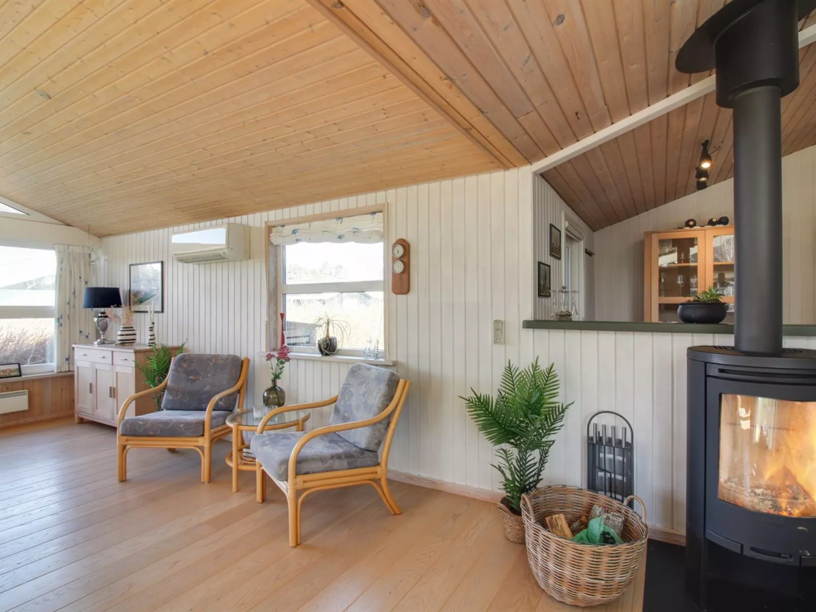 "Fridhild" - 875m from the sea-Binnen