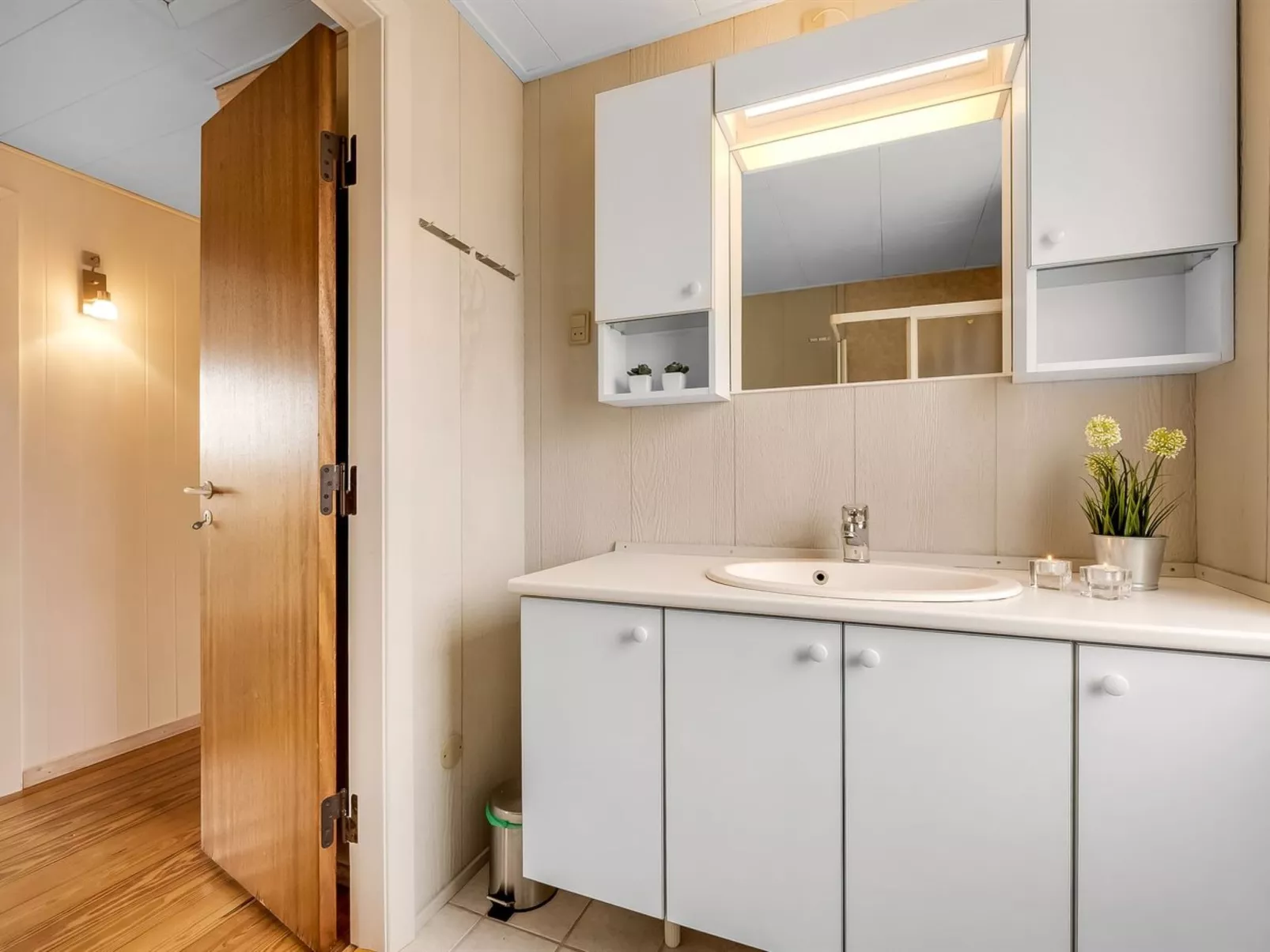 "Eloise" - 400m from the sea-Binnen