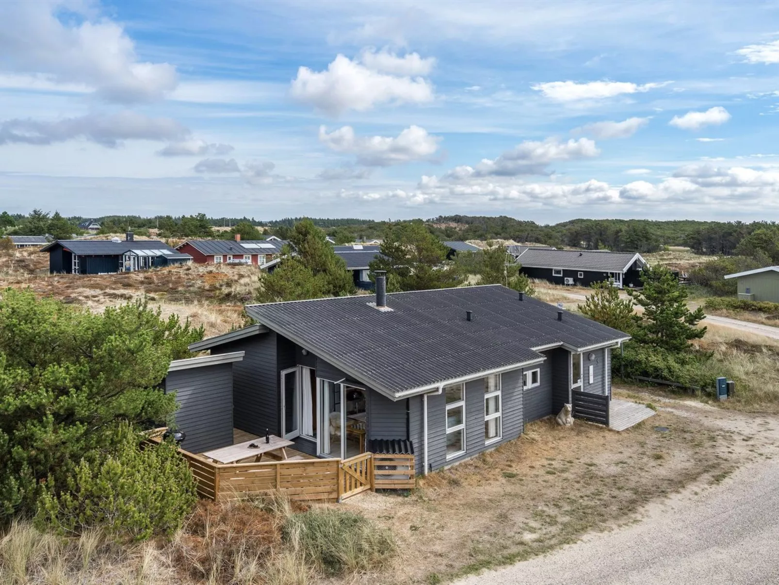 "Floria" - 1.4km from the sea-Buiten