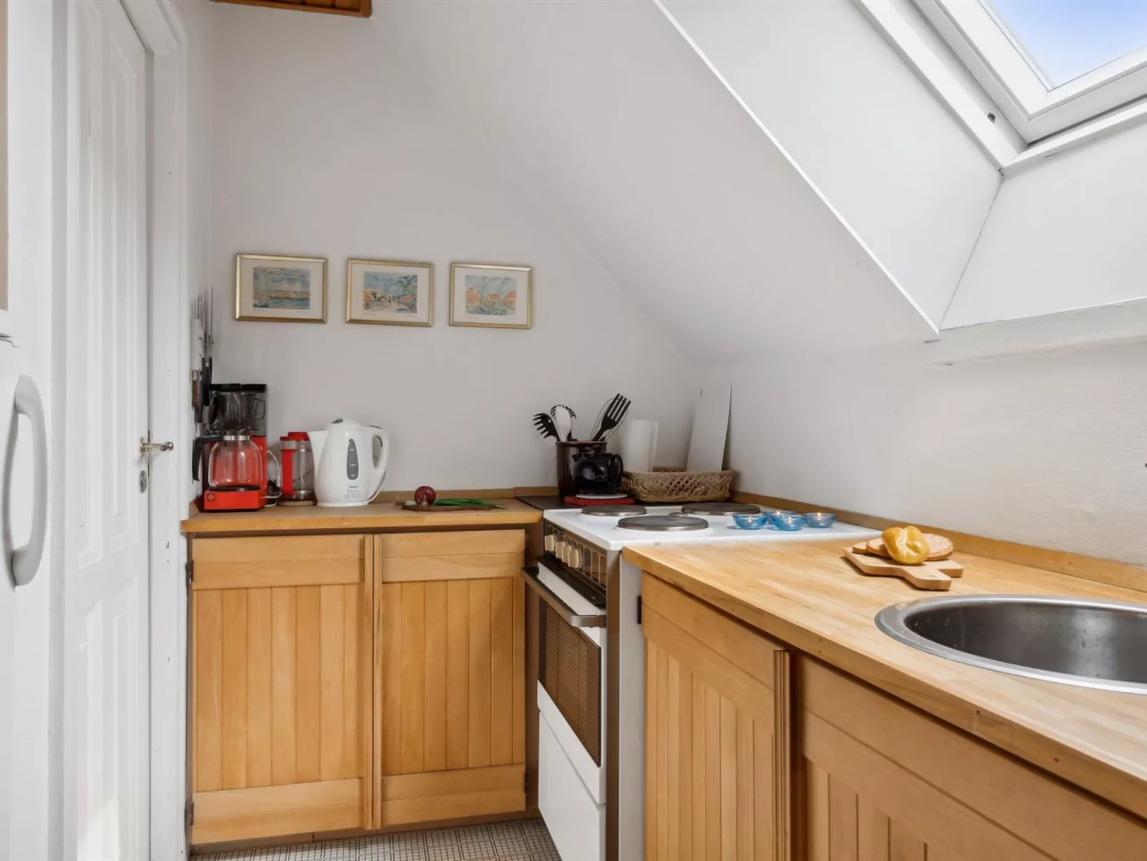 "Cordelia" - 1km from the sea-Binnen