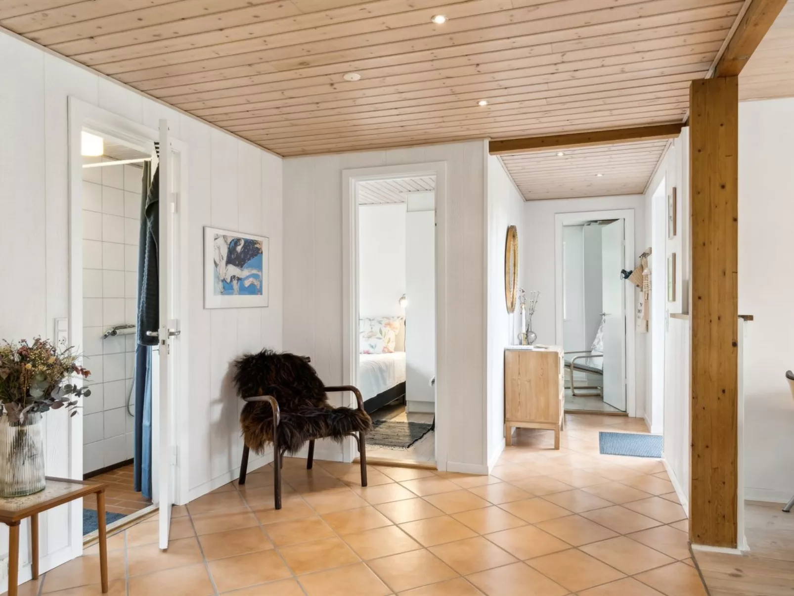 "Lenaya" - 1km from the sea-Binnen