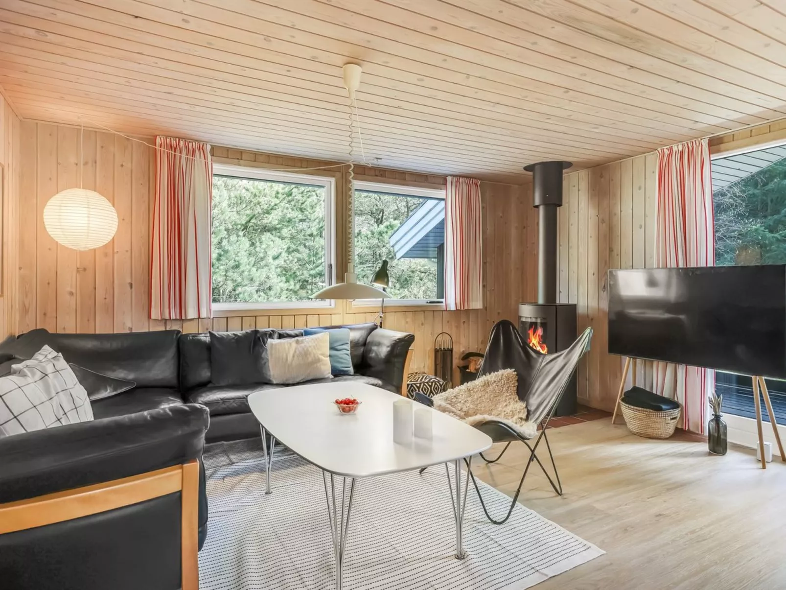 "Eriksine" - 1.9km from the sea-Binnen