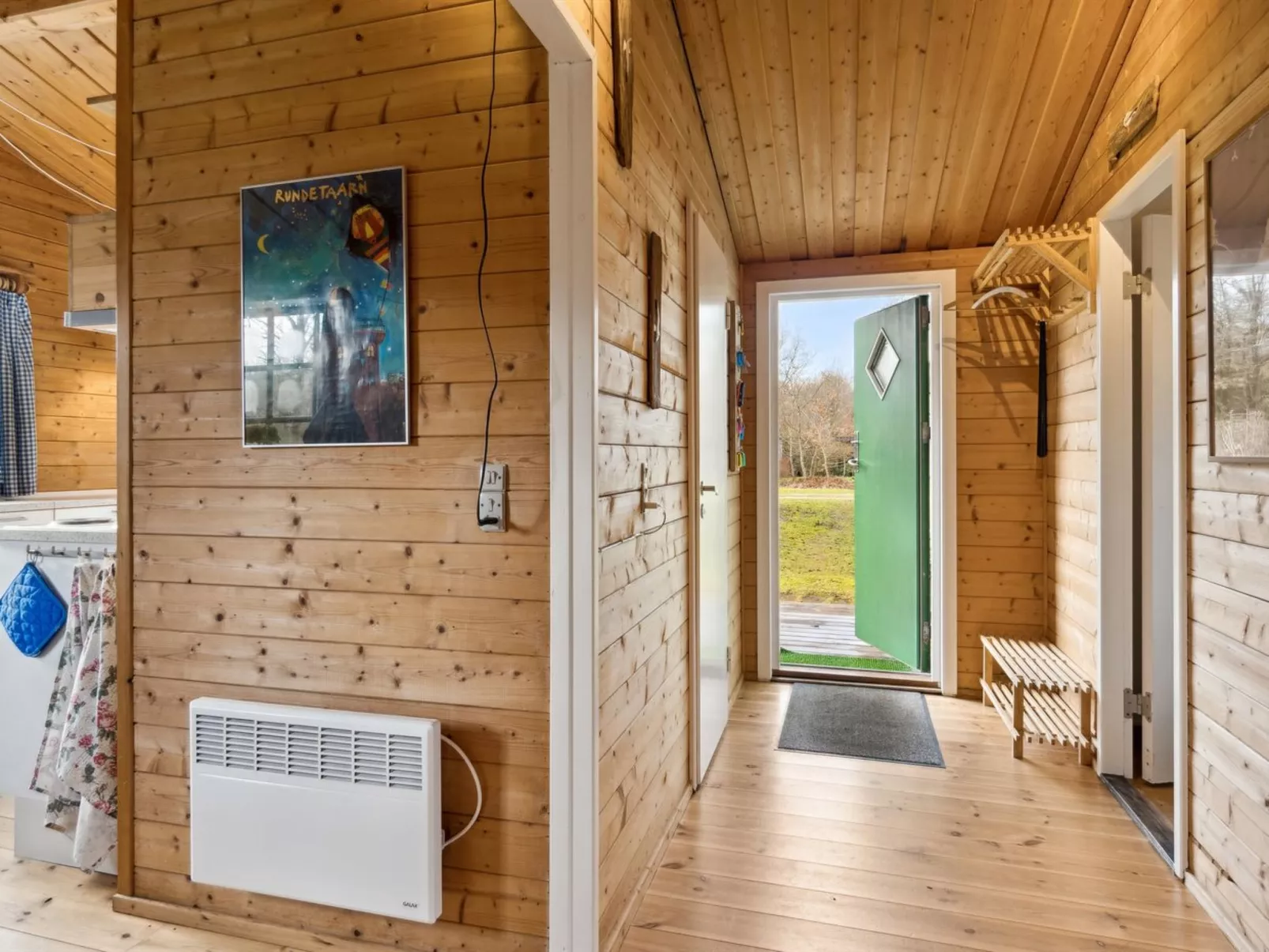 "Bonde" - 800m to the fjord-Binnen