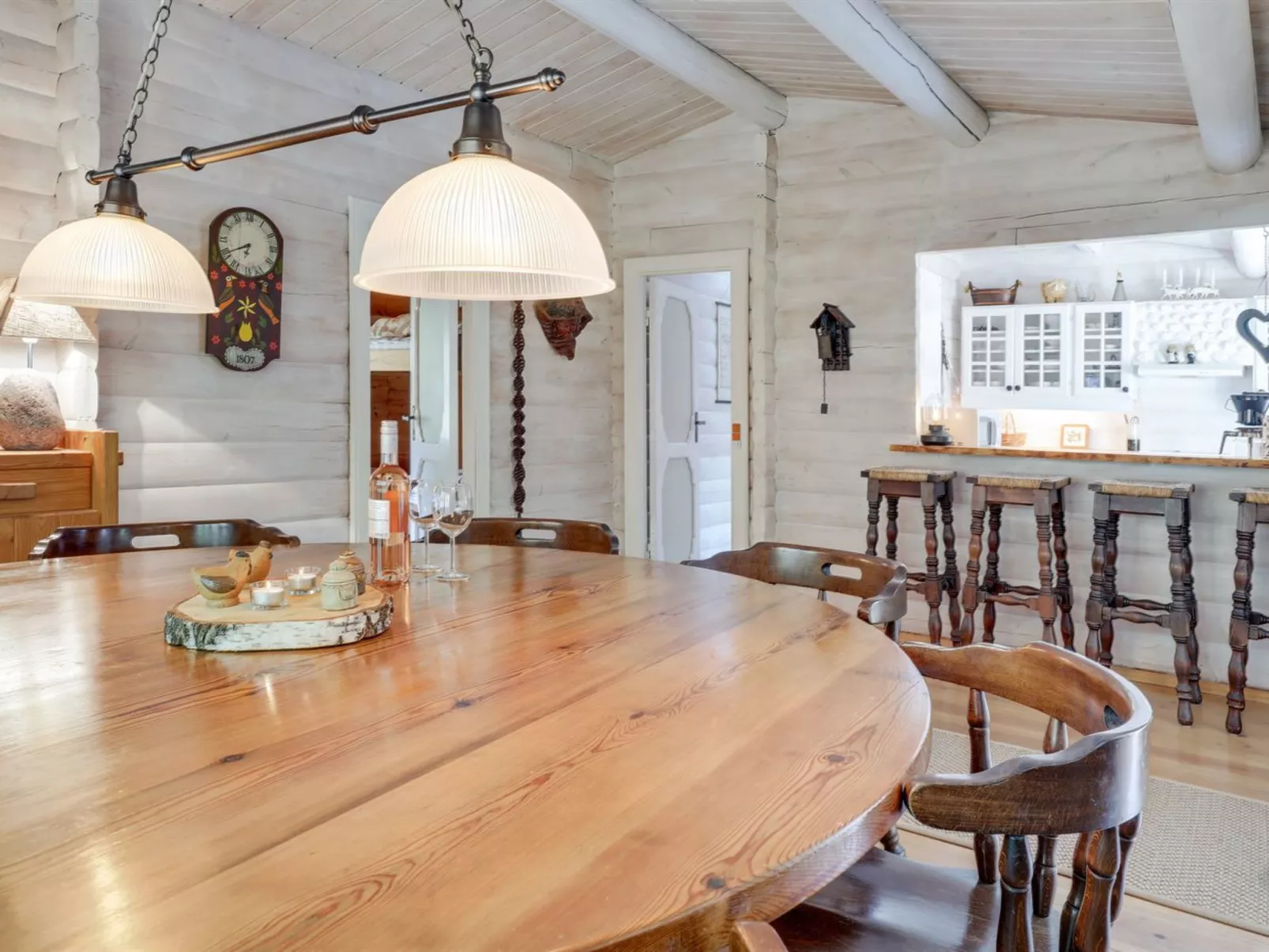 "Solfred" - 200m from the sea-Binnen