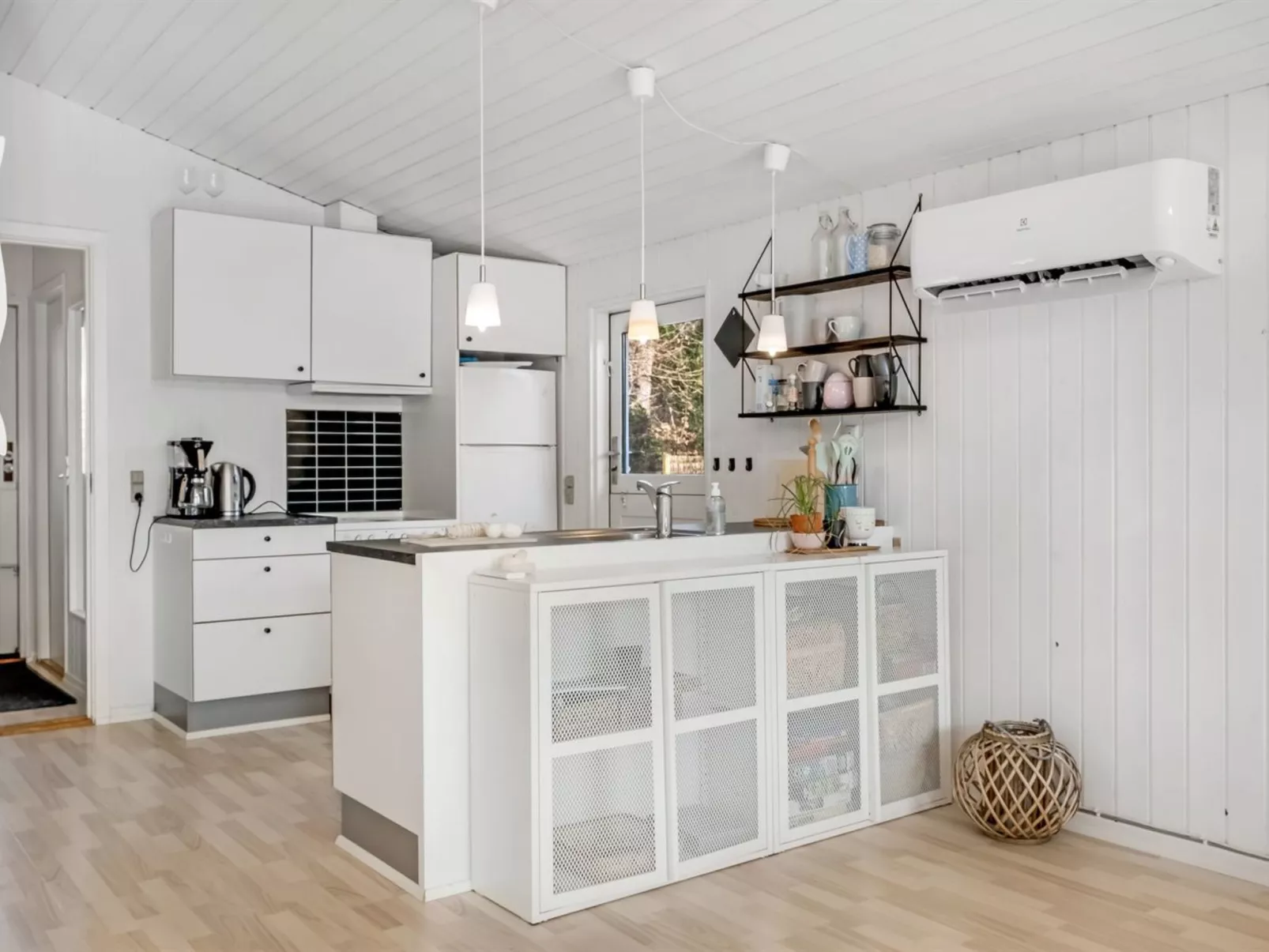 "Krum" - 250m from the sea-Binnen