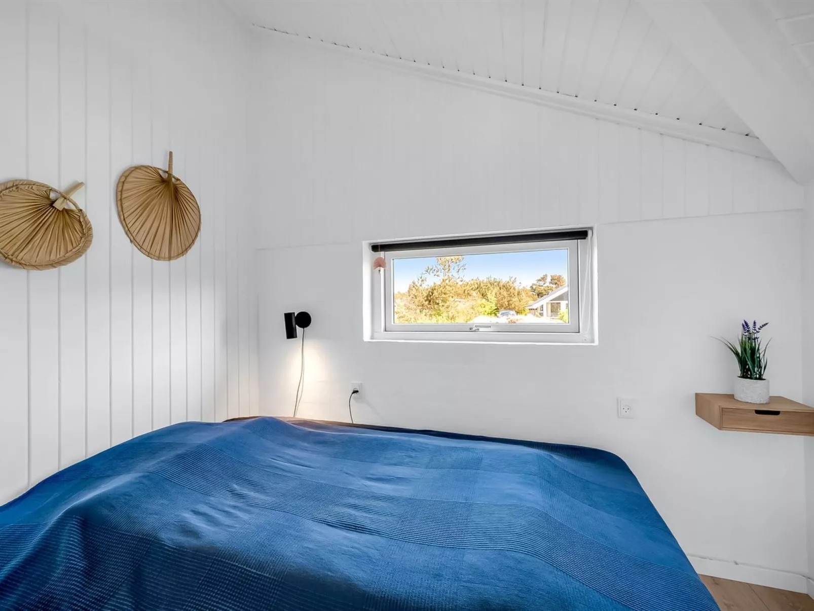 "Tilda" - 900m from the sea-Binnen