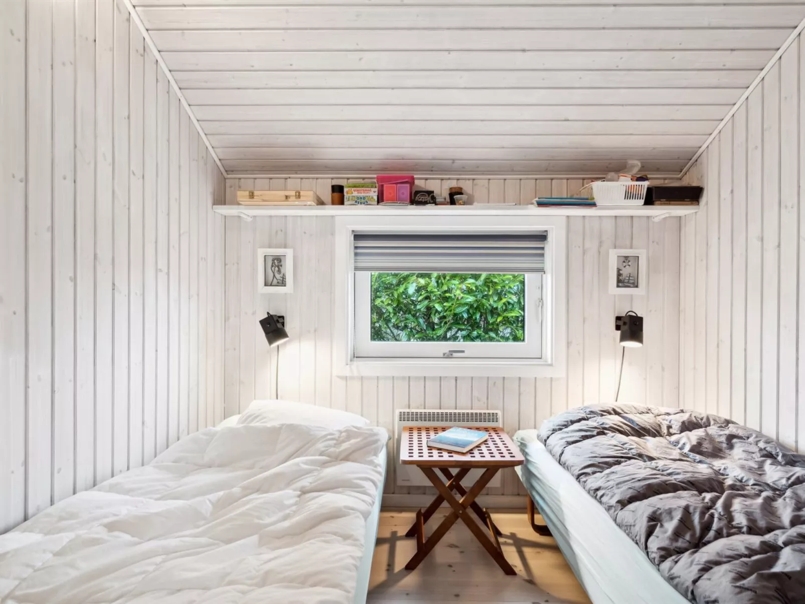 "Hereth" - 100m from the sea-Binnen