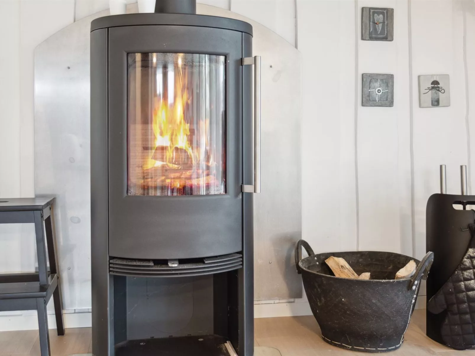 "Laurens" - 800m from the sea-Binnen