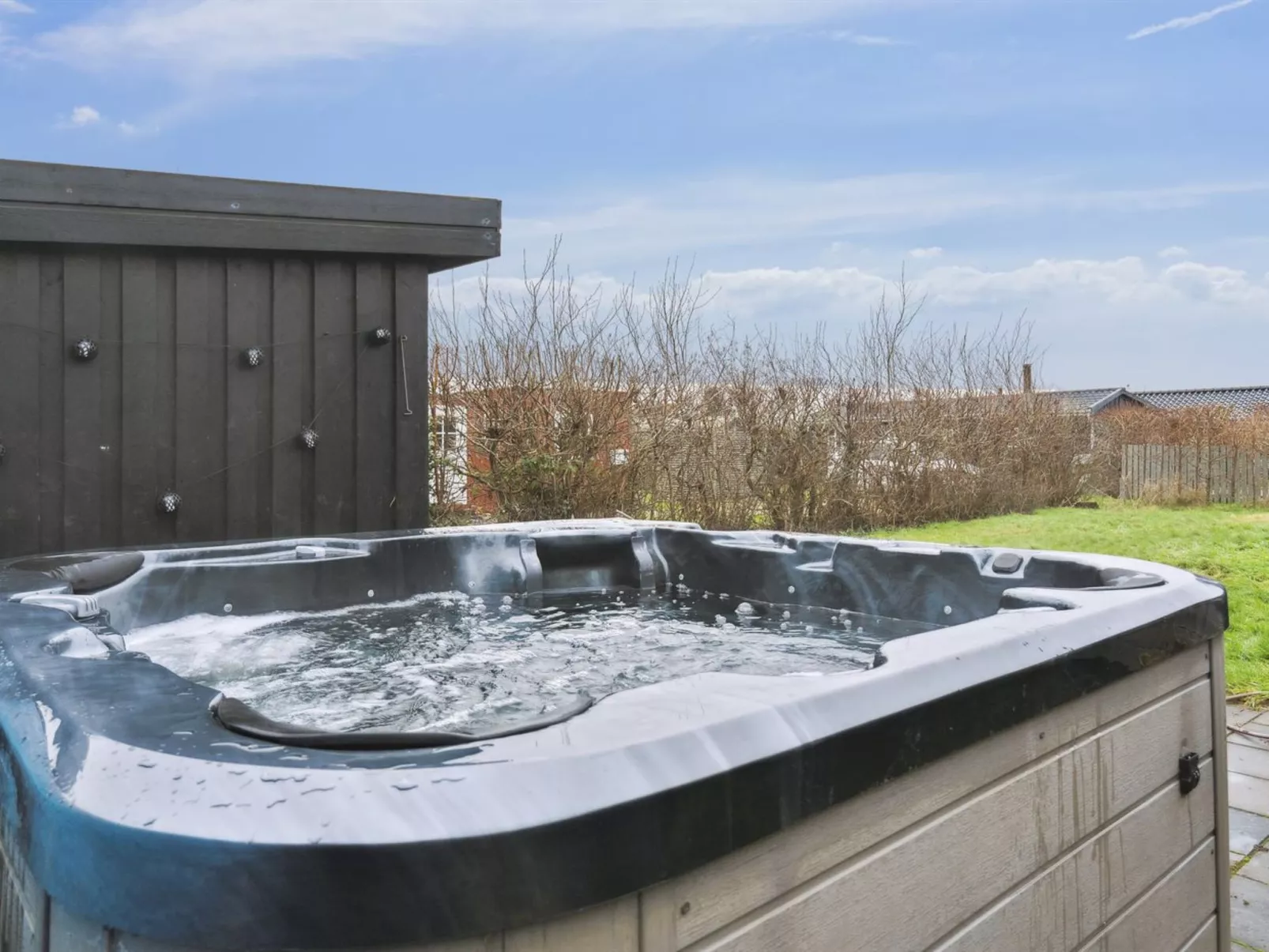 "Ritha" - 175m from the sea-Binnen