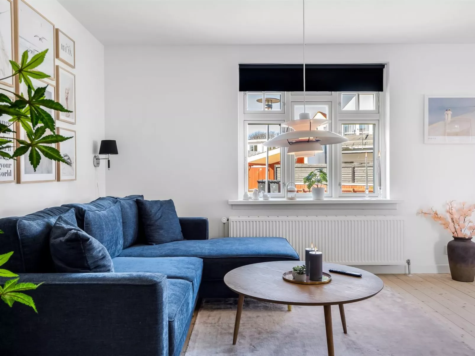 "Yorick" - 300m from the sea-Binnen