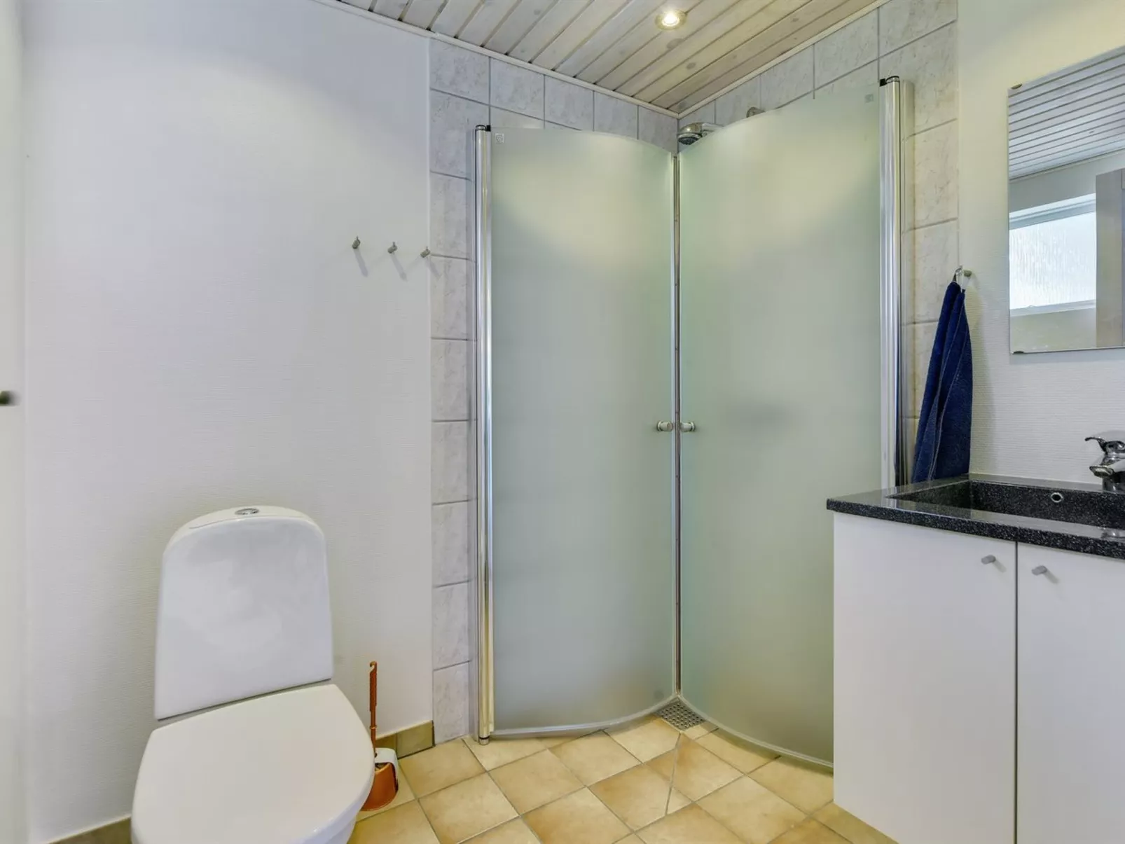 "Venla" - 150m from the sea-Binnen