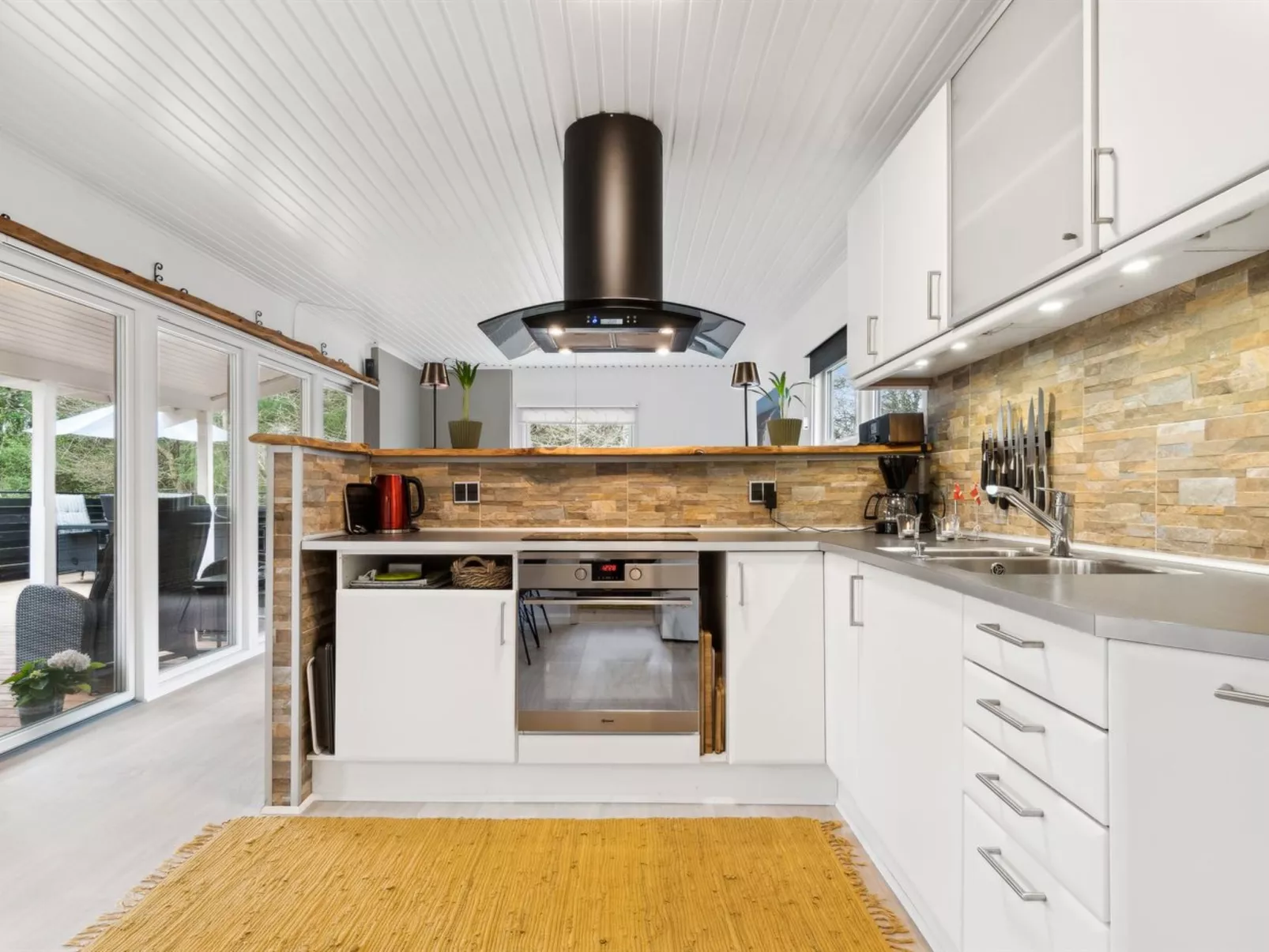 "Betti" - 700m from the sea-Binnen