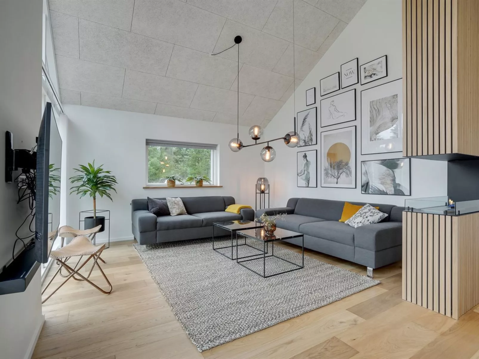 "Menja" - 1.4km from the sea-Binnen