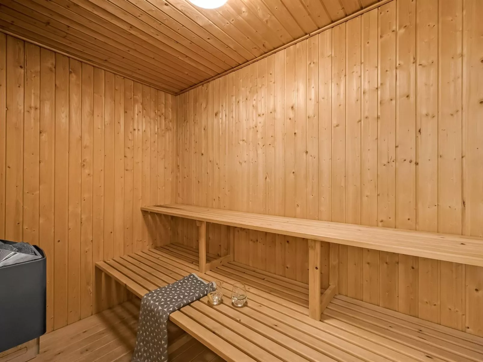 "Allen" - 1km from the sea-Binnen