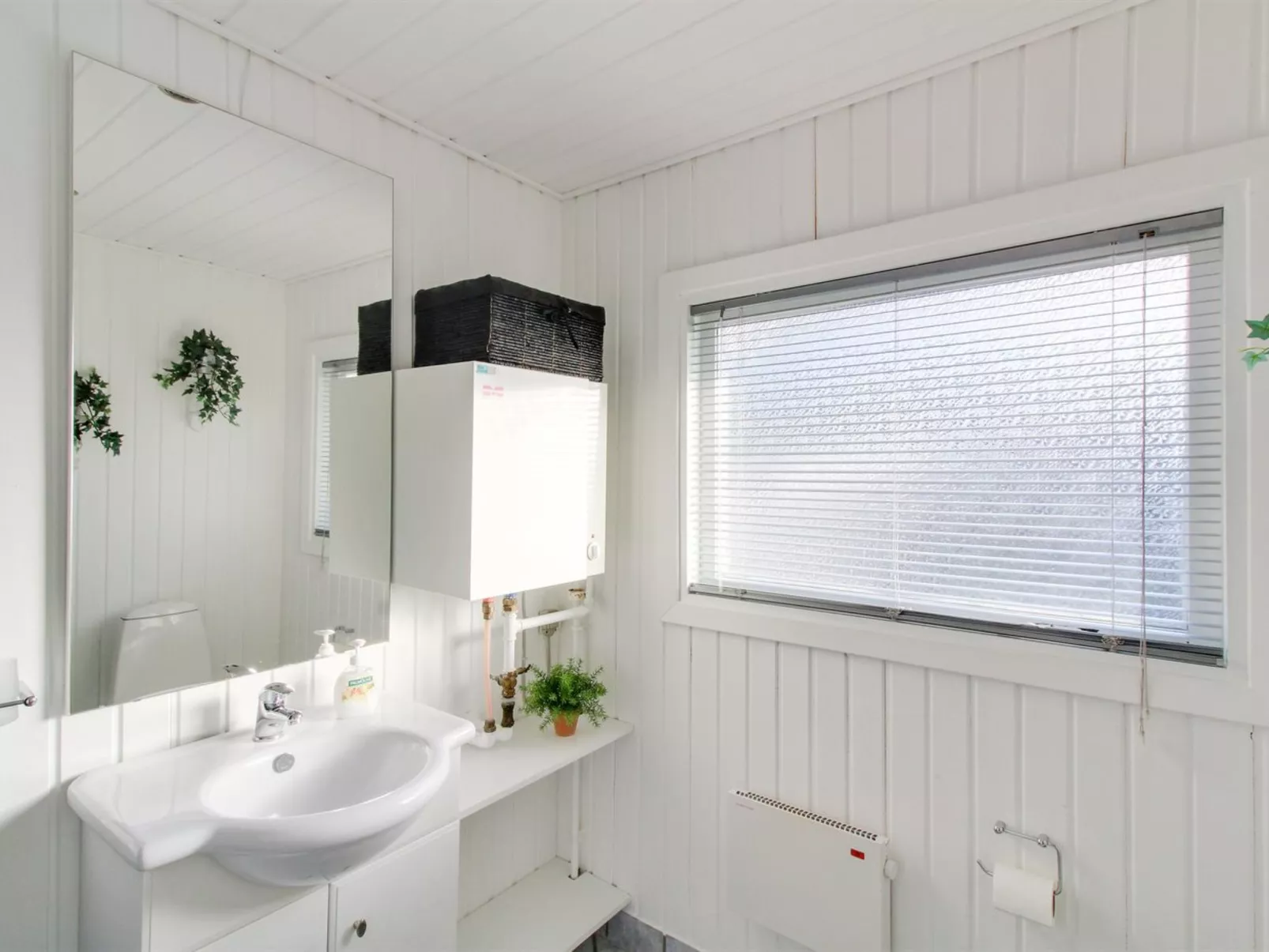 "Elske" - 1.1km from the sea-Binnen