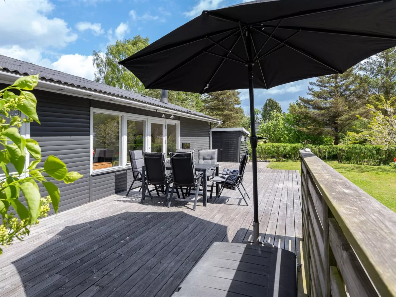 "Francis" - 300m from the sea-Buiten