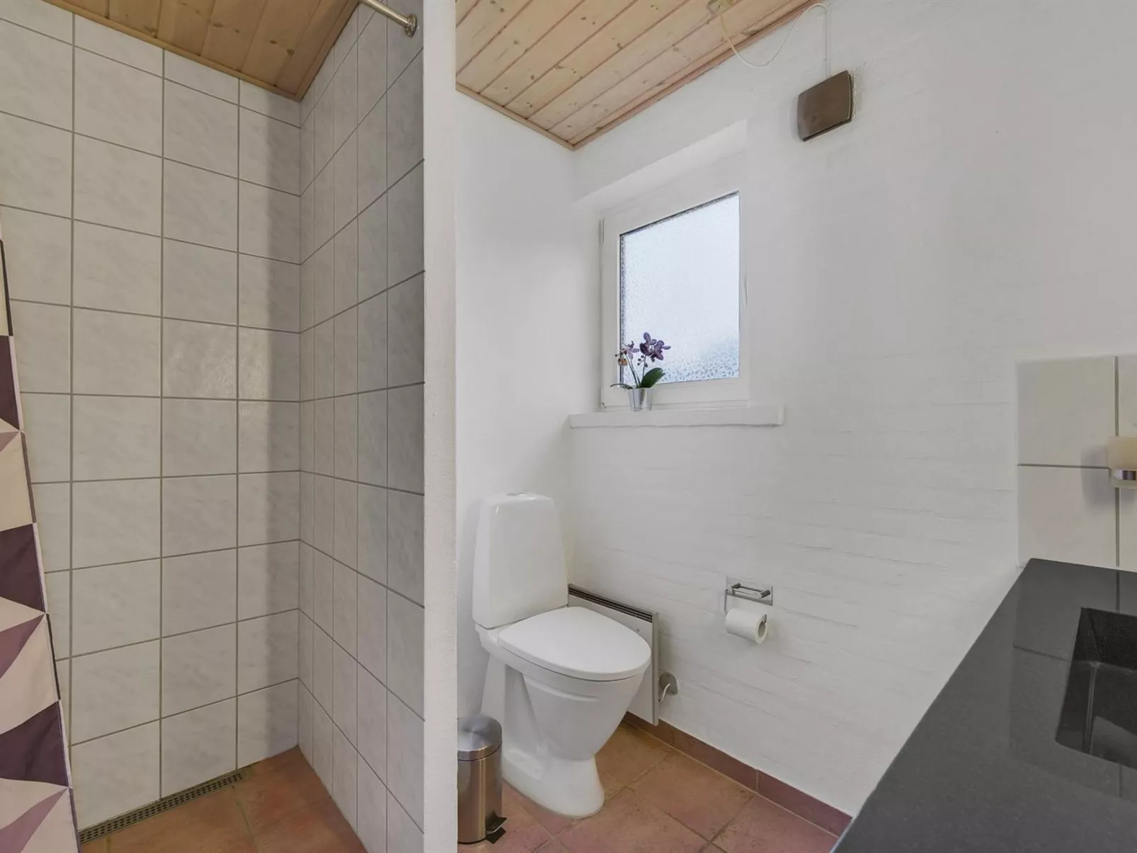 "Pernilla" - 2km from the sea-Binnen