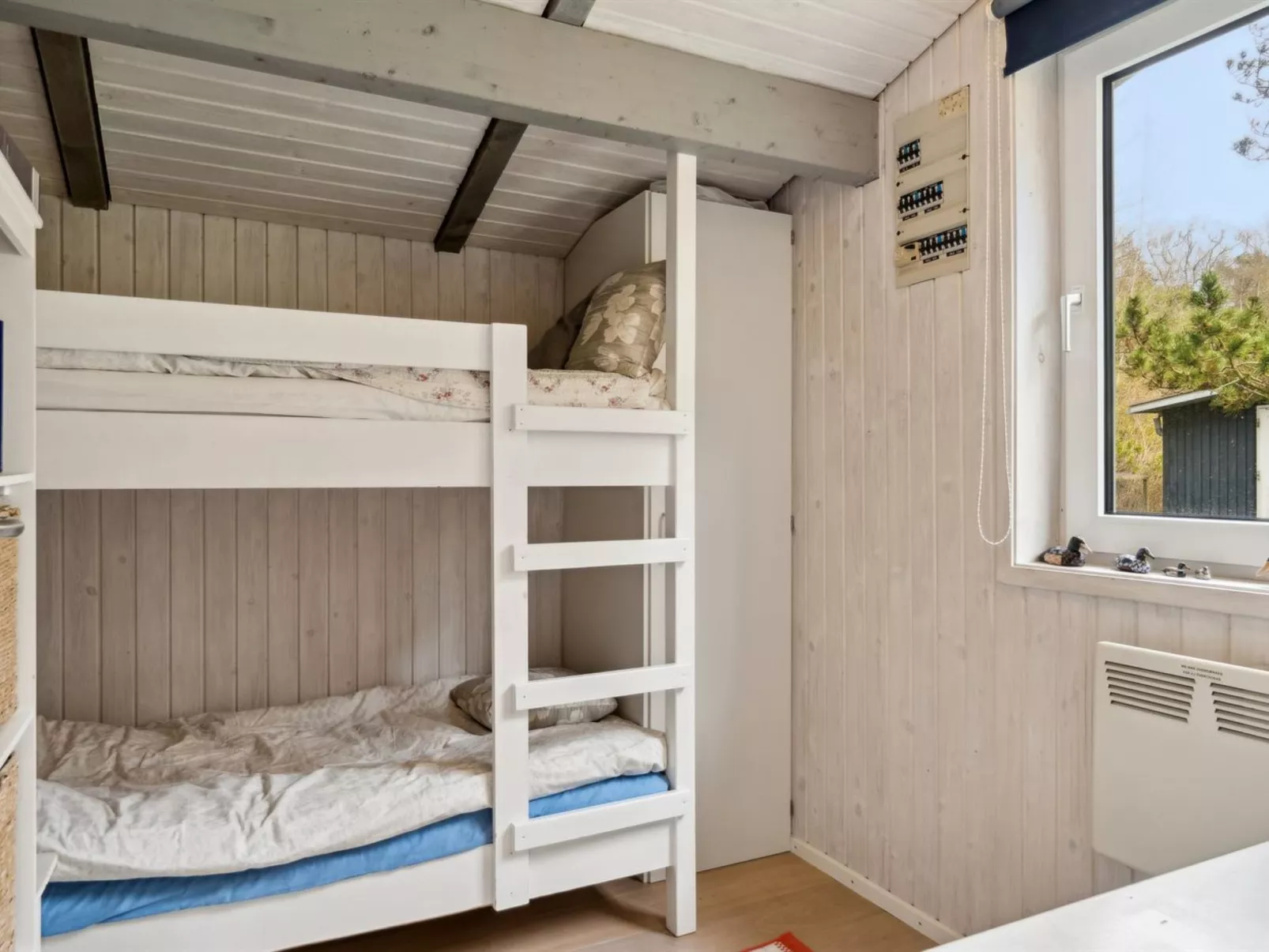 "Marius" - 30m from the sea-Binnen