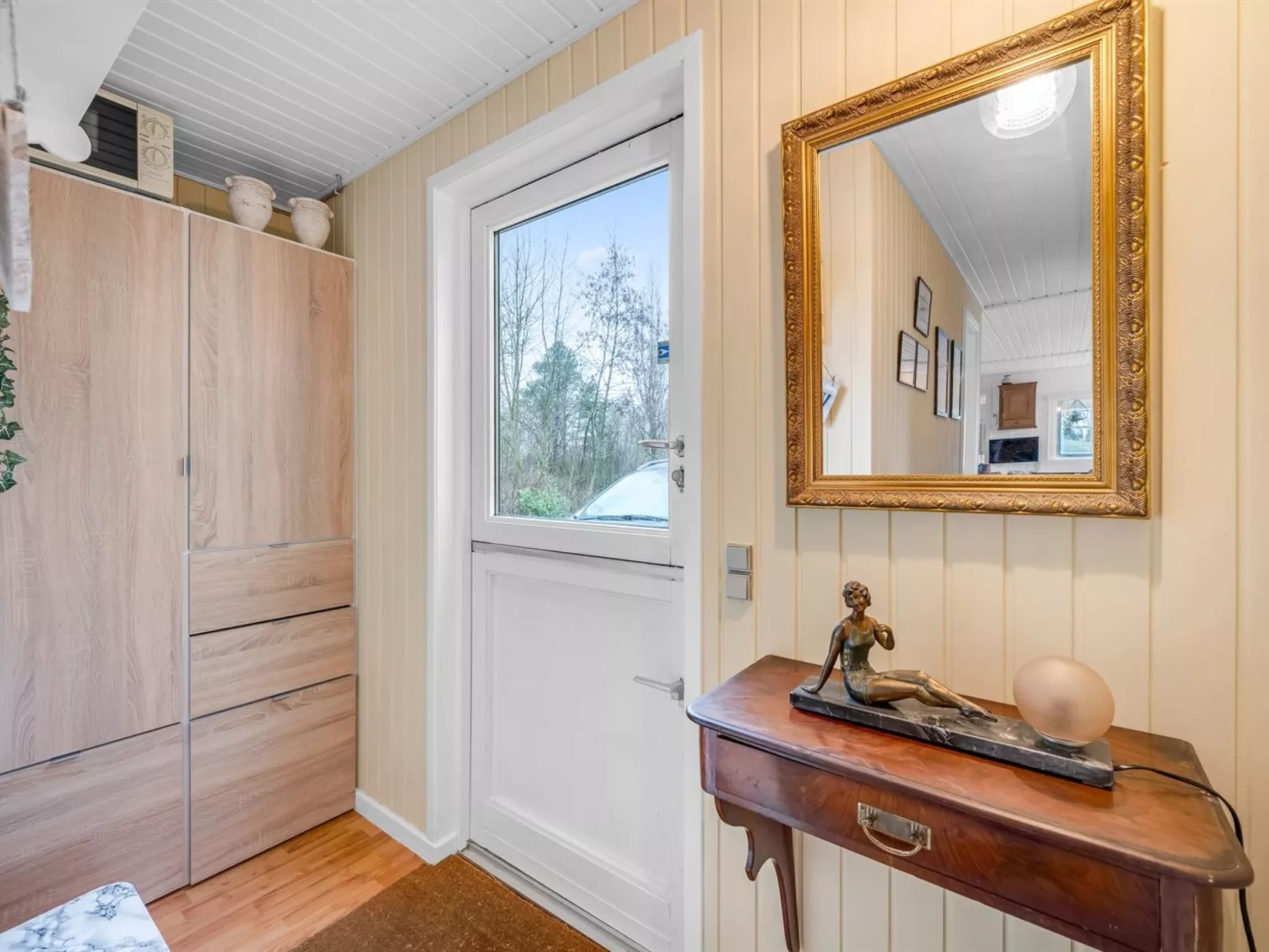 "Fridtjof" - 550m to the fjord-Binnen